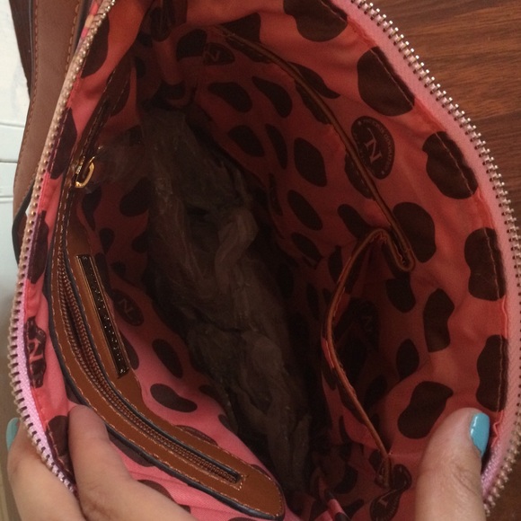 Purse - Picture 3 of 3