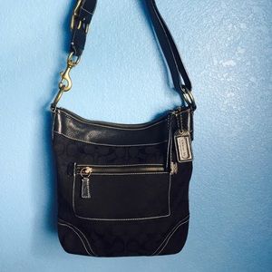 🌹🌹Black Coach Purse🌹🌹REDUCED‼️final pricing‼️