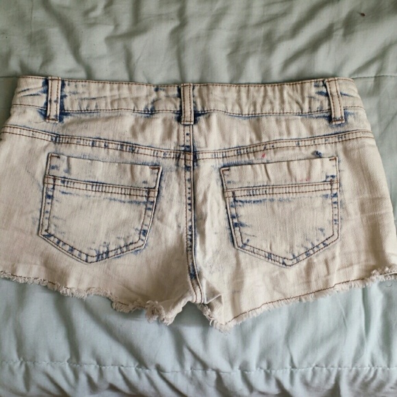 Aztec print boho short shorts - Picture 2 of 2