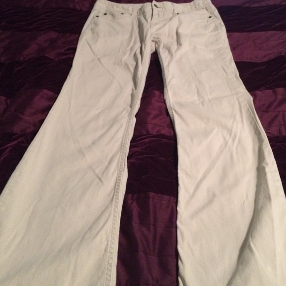 Khaki pants