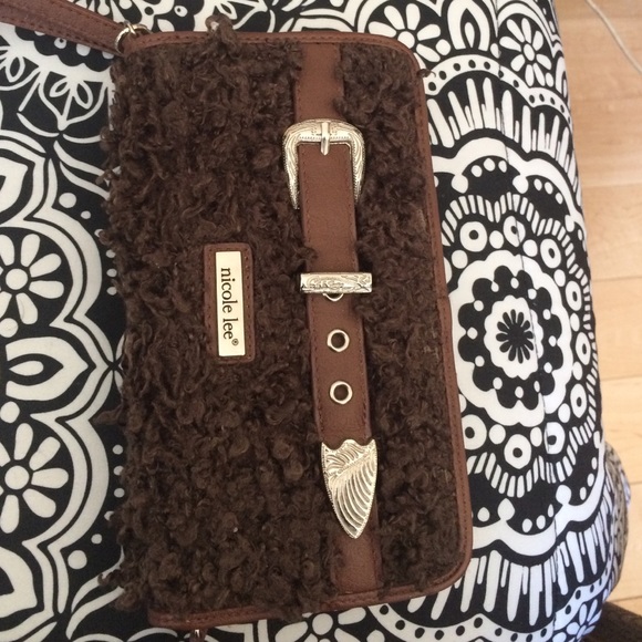 Fuzzy Brown Wallet - Picture 1 of 3