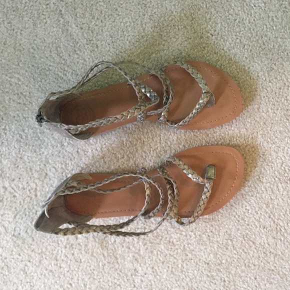 Jessica Simpson silver gladiator sandals