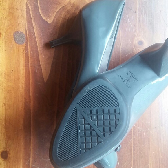 Shoes - Picture 2 of 4