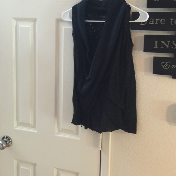 Black vest from buckle