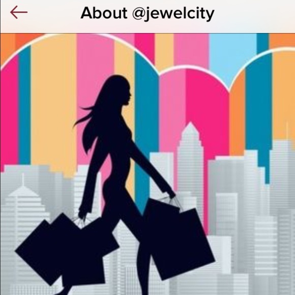 Hiii my posh ladies!! Lets welcome @jewelcity