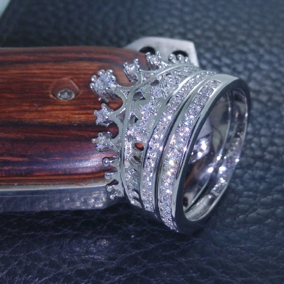 Sterling silver plated CZ wedding ring set - Picture 4 of 4