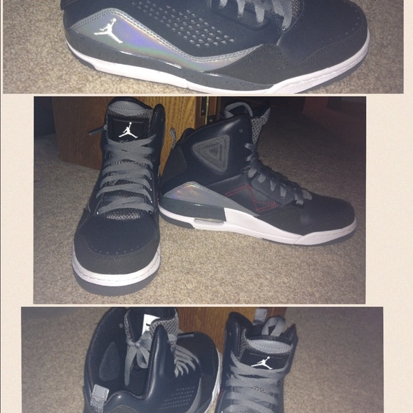 !!! SALE !!! Size 8 flight Jordan's