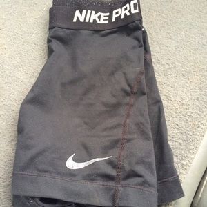 Black Nike Pros