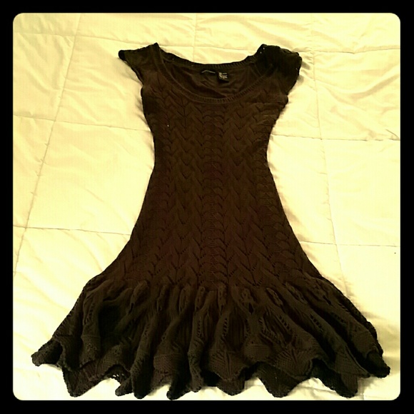 Adorable brown sweater dress by Moda international