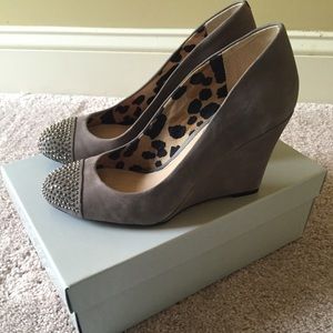 Jessica Simpson Wedges