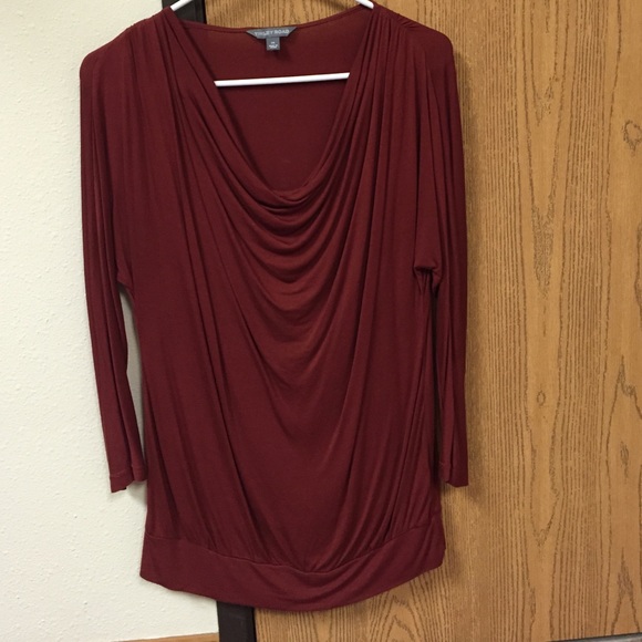 3/4 deep red shirt
