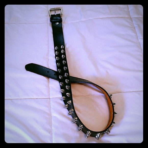 Studded belt