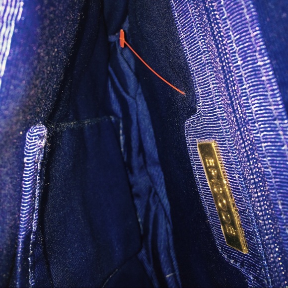 Royal blue shoulder bag, NWT - sold - Picture 3 of 4