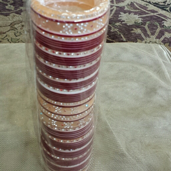 Indian wedding bangles  (chuda ) NWT. Small - Picture 4 of 4