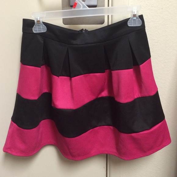 F21 skirt