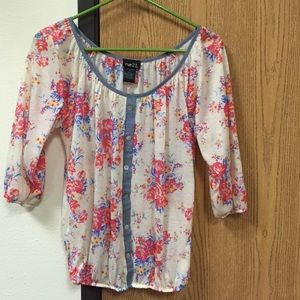 3/4 sleeved, floral printed top