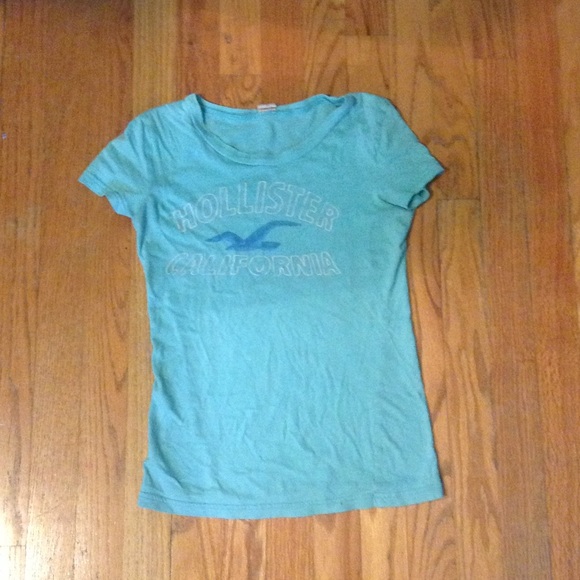 Hollister shirt