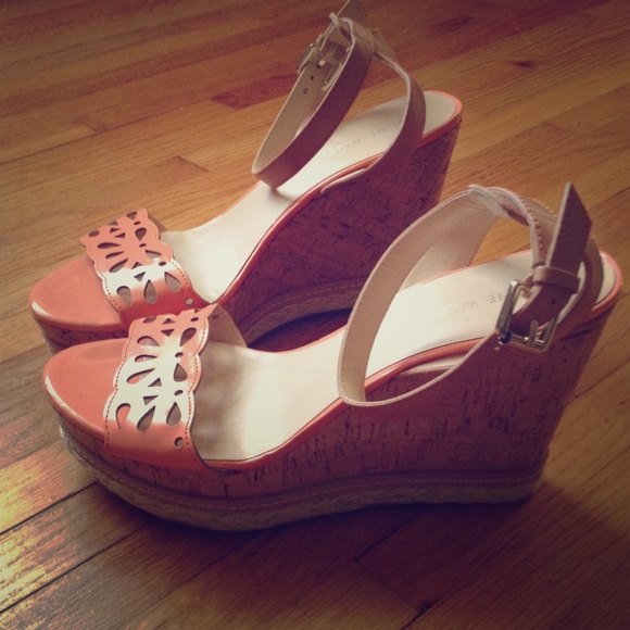 Nine West ankle strap sandals. Coral color 😊