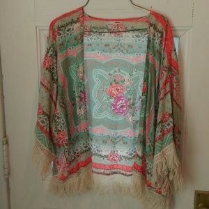 Beautiful Floral Boho Shawl/Kimono