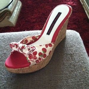 Red and white shoes(Reduced price)