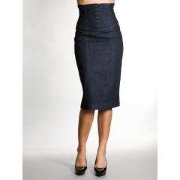 Betsy Johnson high waisted black pencil skirt.