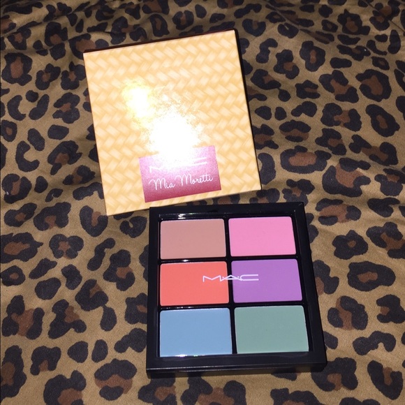 🚫SOLD🚫LE MAC who's the DJ palette