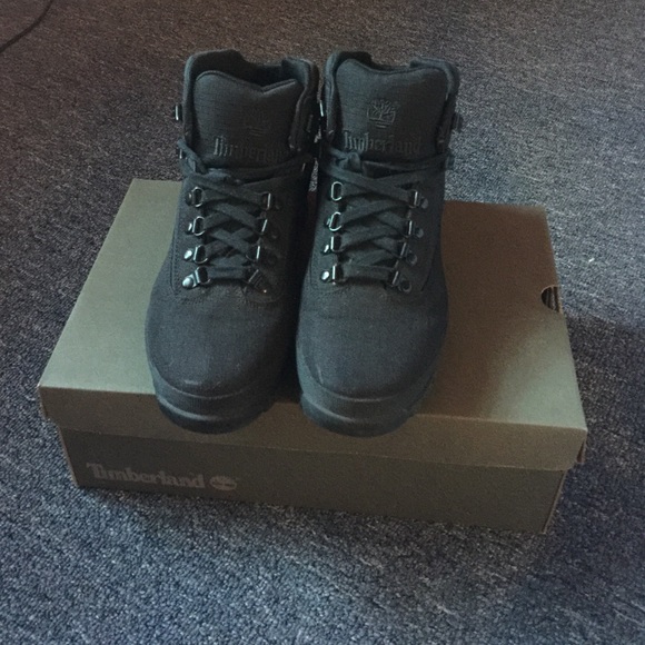 Timberland Shoes - ALL BLACK TIMBS