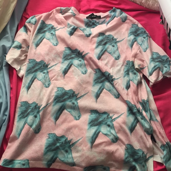 Unicorn top