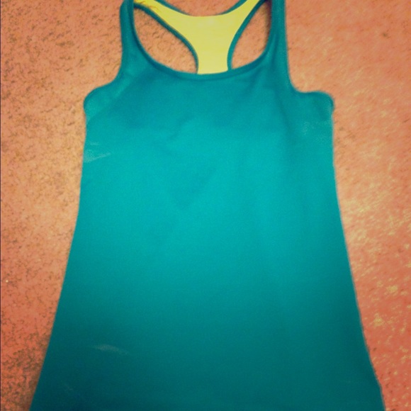Racer back Workout tank!