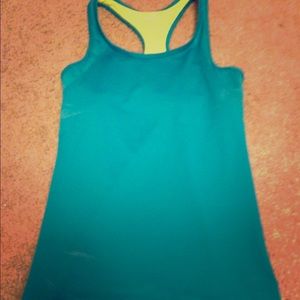 Racer back Workout tank!