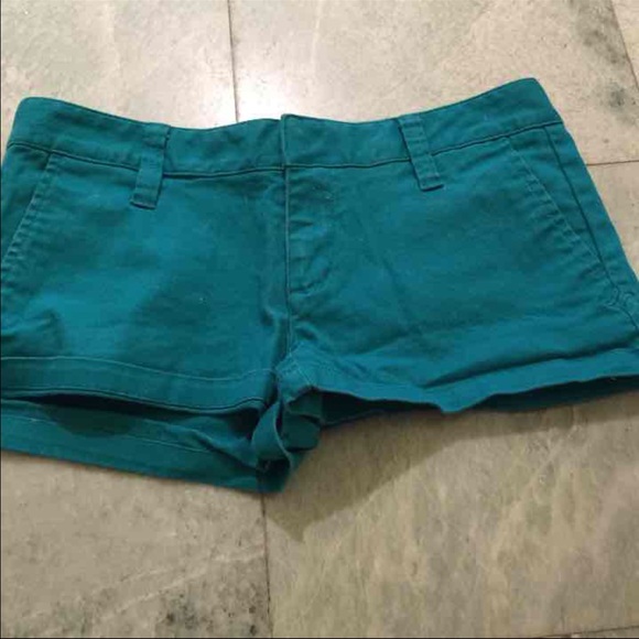 ⭐️SOLD⭐️Hurley Green/Teal Shorts - Size 5