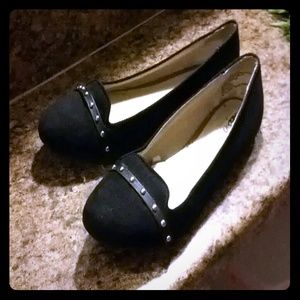 Classy Black Suede-Like Flats