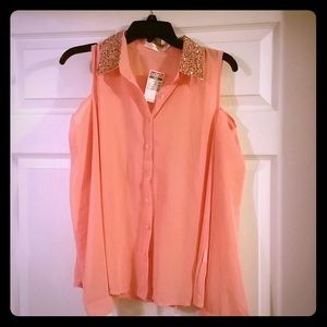 Coral top