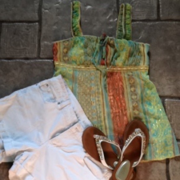 Multi color tank Sz. small