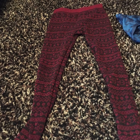 Red with design leggings
