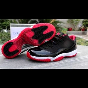 Jordan Bred 11 Low