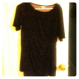 A pea in the pod Maternity dress blouse