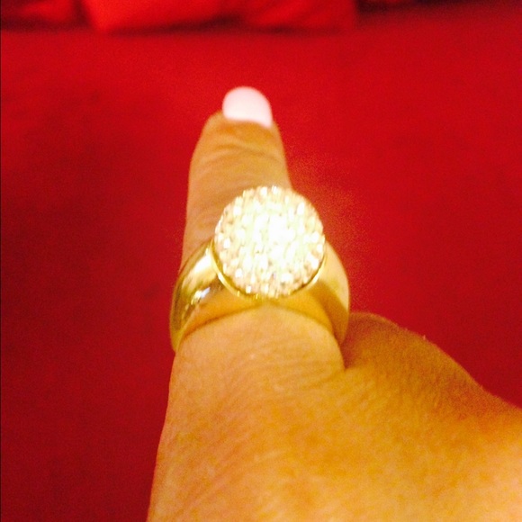 💕☀️⤵️💐💍Pave Crystal Ring.💍 - Picture 3 of 3