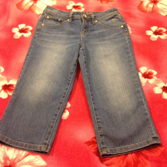 Justice capri pants