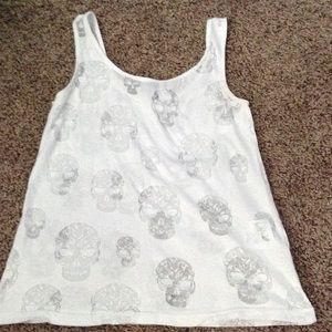 Mesh skull tank