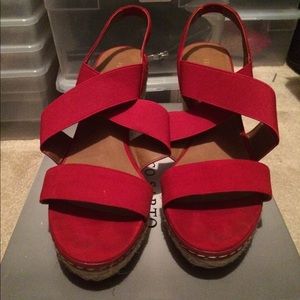 Franco Sarto Deandra wedge sandals