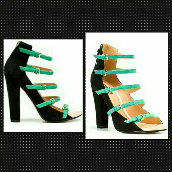 Zara Shoes - 🚫❎SOLD❎❌Zara suede green buckle strap  heel