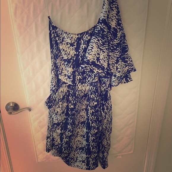 One shoulder print dress