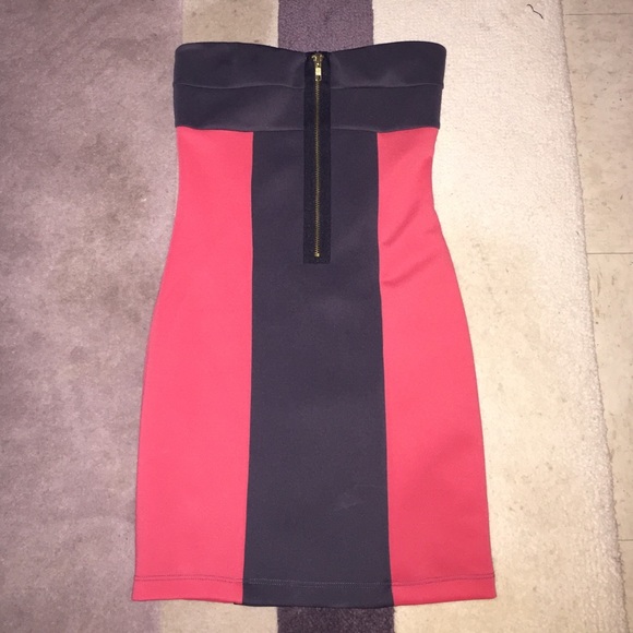 Parry Dress 🎉🎉 - Picture 1 of 3