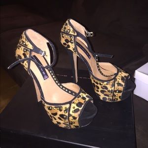 Steve madden leopard print heels