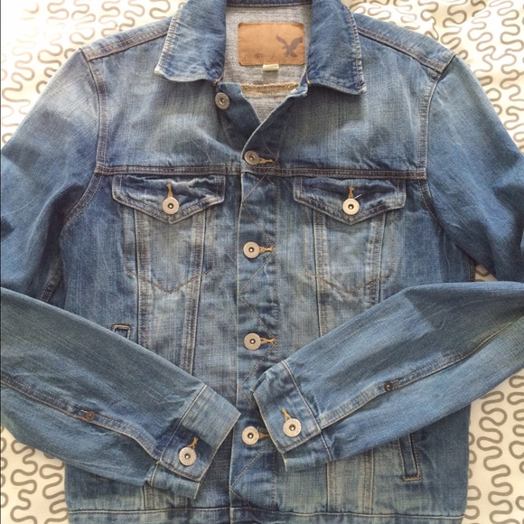Mens American Eagle Denim Jacket!