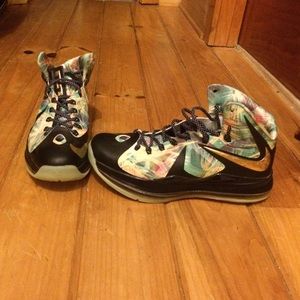 Lebron 10