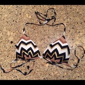 Triangle swim top