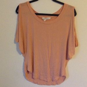 BCBG / O P E N  S L E E V E / CORAL P I N K