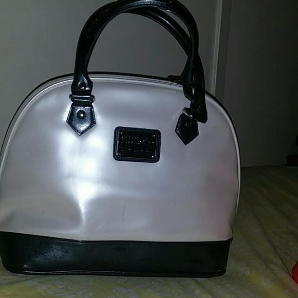 Hello kitty handbag - Picture 3 of 4